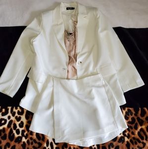 White Single Button Blazer and Skirt Suit